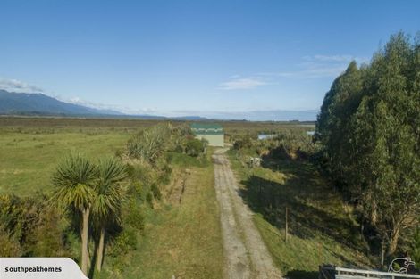 Photo of property in 23/23 Alma Road, Westport, 7892