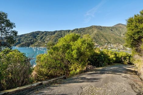 Photo of property in 37 Marina Drive, Waikawa, Picton, 7220