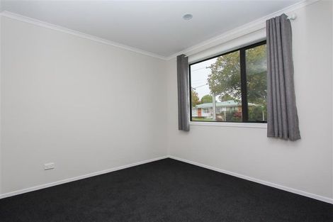 Photo of property in 8b Rutherford Street, Chedworth, Hamilton, 3210