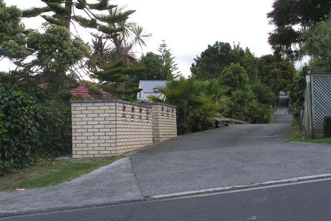 Photo of property in 26a Woodstock Road, Forrest Hill, Auckland, 0620