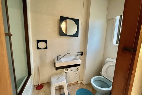 Photo of property in 125 Redoubt Road, Goodwood Heights, Auckland, 2105