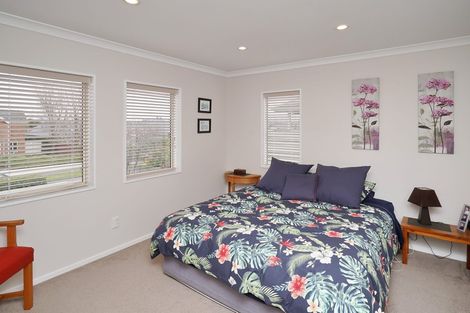 Photo of property in 28 Pepperwood Place, Shirley, Christchurch, 8061
