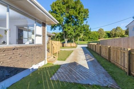 Photo of property in 139 Henderson Valley Road, Henderson, Auckland, 0612