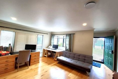 Photo of property in 13 Whitbourne Heights, Manurewa, Auckland, 2105