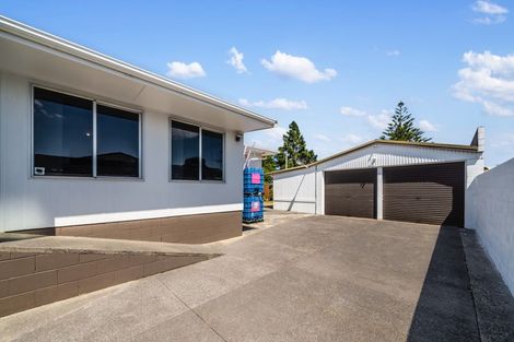 Photo of property in 19 Jordan Road, Mangere, Auckland, 2022