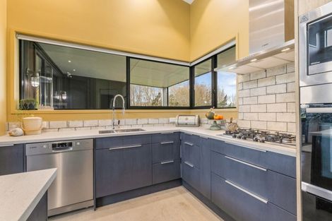 Photo of property in 10 Meadowbrook Place, Buckland, Pukekohe, 2677