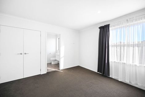 Photo of property in 178u2 Old Farm Road, Hamilton East, Hamilton, 3216