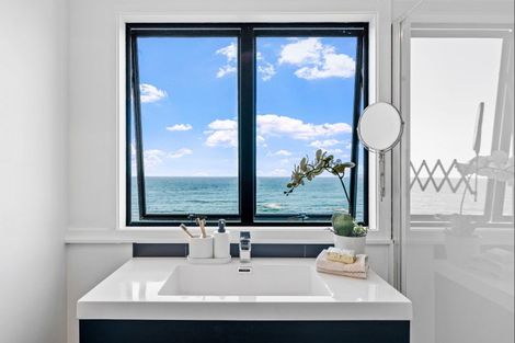 Photo of property in 61 Grand View Road, Leigh, 0985