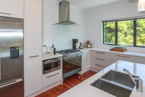 Photo of property in 986 Tuateawa Road, Waikawau, Coromandel, 3584