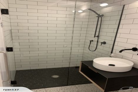 Photo of property in 16 Burnham Street, Seatoun, Wellington, 6022