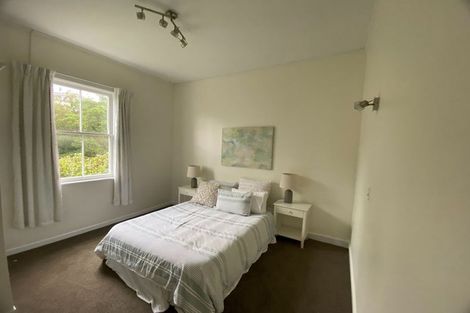 Photo of property in 57 Aurora Terrace, Kelburn, Wellington, 6012