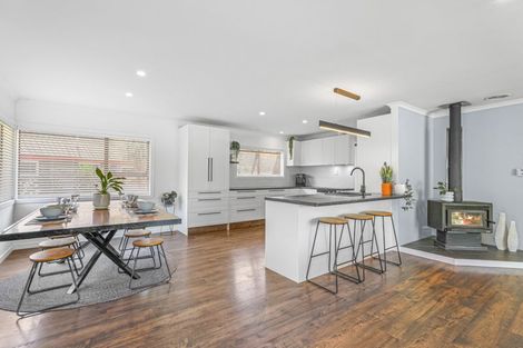 Photo of property in 49 Icarus Place, Sunnybrook, Rotorua, 3015