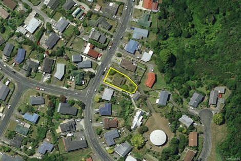Photo of property in 114 Gloaming Hill, Titahi Bay, Porirua, 5022