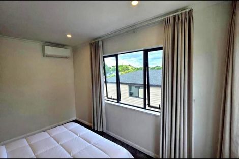 Photo of property in 421b Bucklands Beach Road, Bucklands Beach, Auckland, 2012