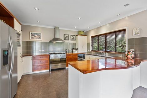 Photo of property in 4 Kororako Grove, Whalers Gate, New Plymouth, 4310