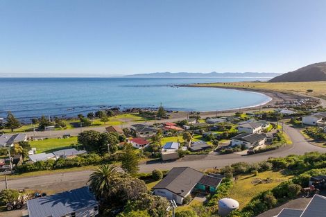 Photo of property in 22 Seaview Avenue, Cape Palliser, Pirinoa, 5772