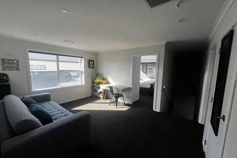 Photo of property in 14 Hokioi Drive, Kenepuru, Porirua, 5022