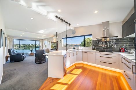 Photo of property in 14 Spinnaker Drive, Whitby, Porirua, 5024