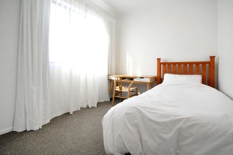 Photo of property in 25/1 Scott Road, Hobsonville, Auckland, 0616