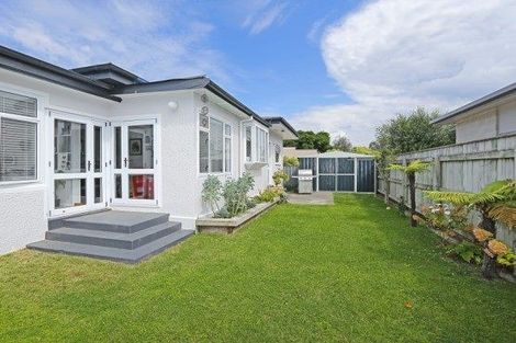 Photo of property in 11 Morse Street, Marewa, Napier, 4110