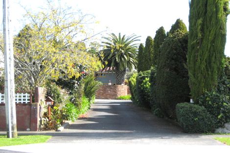 Photo of property in 76b Paynters Avenue, Strandon, New Plymouth, 4312