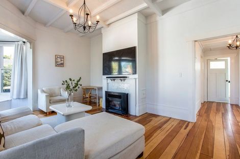 Photo of property in 70a Alfriston Road, Manurewa East, Auckland, 2102