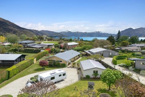 Photo of property in 114 Noema Terrace, Lake Hawea, Wanaka, 9382