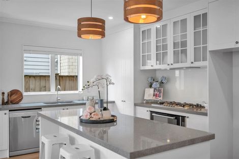 Photo of property in 69 Castlederg Drive, Flat Bush, Auckland, 2019