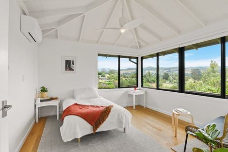 Photo of property in 107 Doctors Point Road, Waitati, 9085