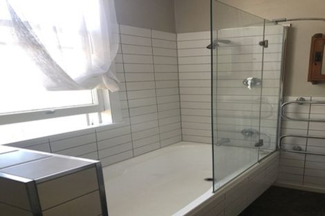 Photo of property in 21 Campbell Street, Frankton, Hamilton, 3204