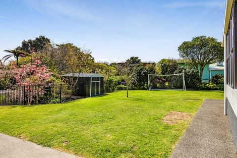 Photo of property in 75 Waihi Road, Hawera, 4610