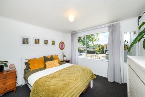 Photo of property in 75 Ruamahanga Crescent, Terrace End, Palmerston North, 4410