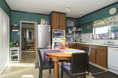 Photo of property in 117 Guy Street, Dannevirke, 4930