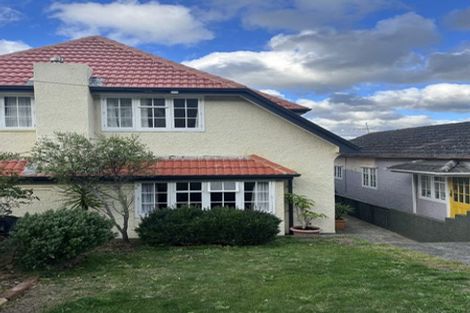 Photo of property in 185a Sutherland Road, Lyall Bay, Wellington, 6022