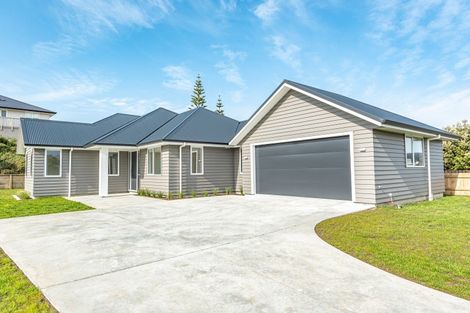Photo of property in 14 Longbeach Drive, Castlecliff, Wanganui, 4501