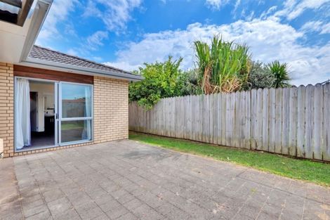 Photo of property in 9 Maadi Place, Papakura, 2110