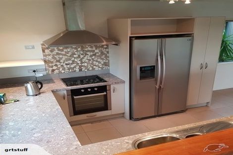 Photo of property in 39f Waikite Road, Welcome Bay, Tauranga, 3112