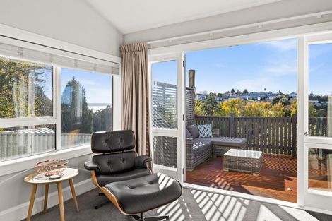 Photo of property in 23 Fitzroy Road, Bluff Hill, Napier, 4110