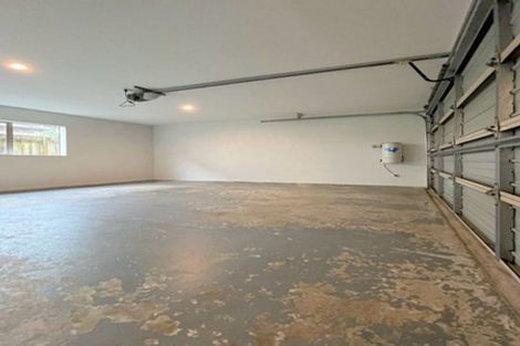 Photo of property in 15 Merlot Way, Te Atatu South, Auckland, 0610