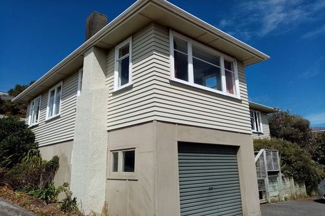 Photo of property in 105 Severn Street, Island Bay, Wellington, 6023