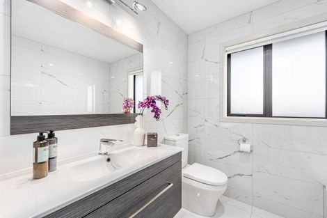 Photo of property in 151 James Line, Kelvin Grove, Palmerston North, 4414