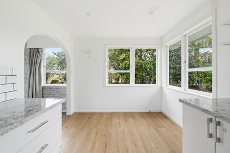 Photo of property in 54 Kuku Beach Road, Kuku, Levin, 5570