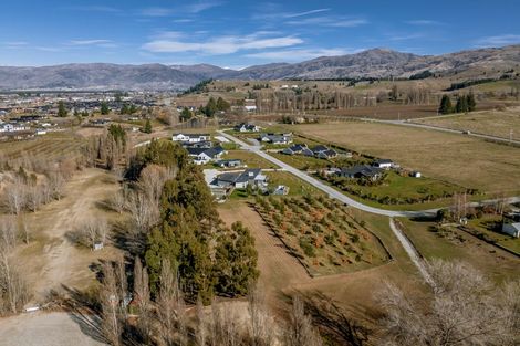 Photo of property in 11 Thelma Place, Cromwell, 9384