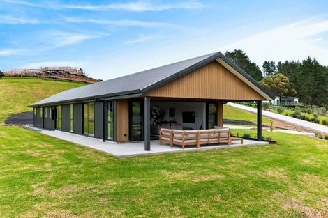 Photo of property in 10 Lakeview Lane, Mangawhai, 0573