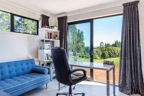Photo of property in 21 Ramsay Drive, Acacia Bay, Taupo, 3385