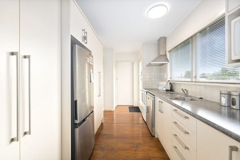 Photo of property in 4 Glen Norman Avenue, Henderson, Auckland, 0610