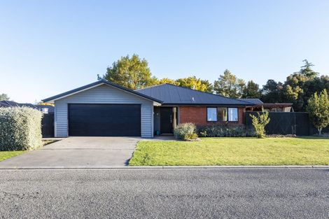 Photo of property in 8 Walter Place, Kirwee, Darfield, 7571