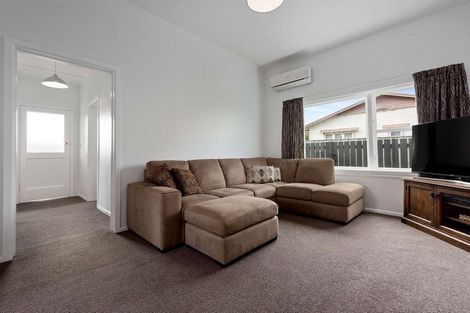 Photo of property in 28 Liverpool Street, Trentham, Upper Hutt, 5018