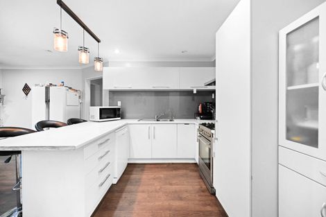 Photo of property in 13 Makepeace Place, Flagstaff, Hamilton, 3210