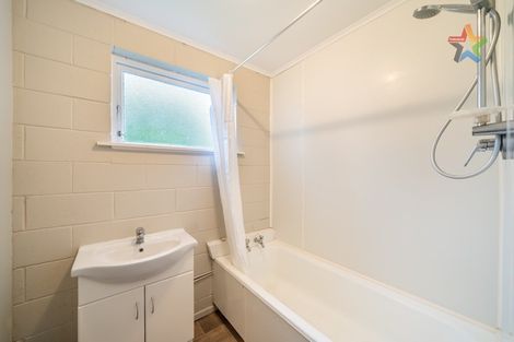 Photo of property in 708f4- Fergusson Drive, Elderslea, Upper Hutt, 5018
